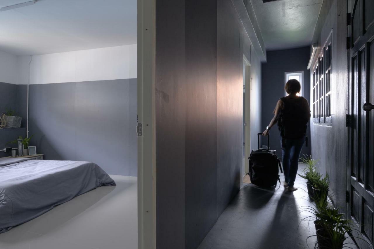 Soundsleep Hostel Чианграй Экстерьер фото