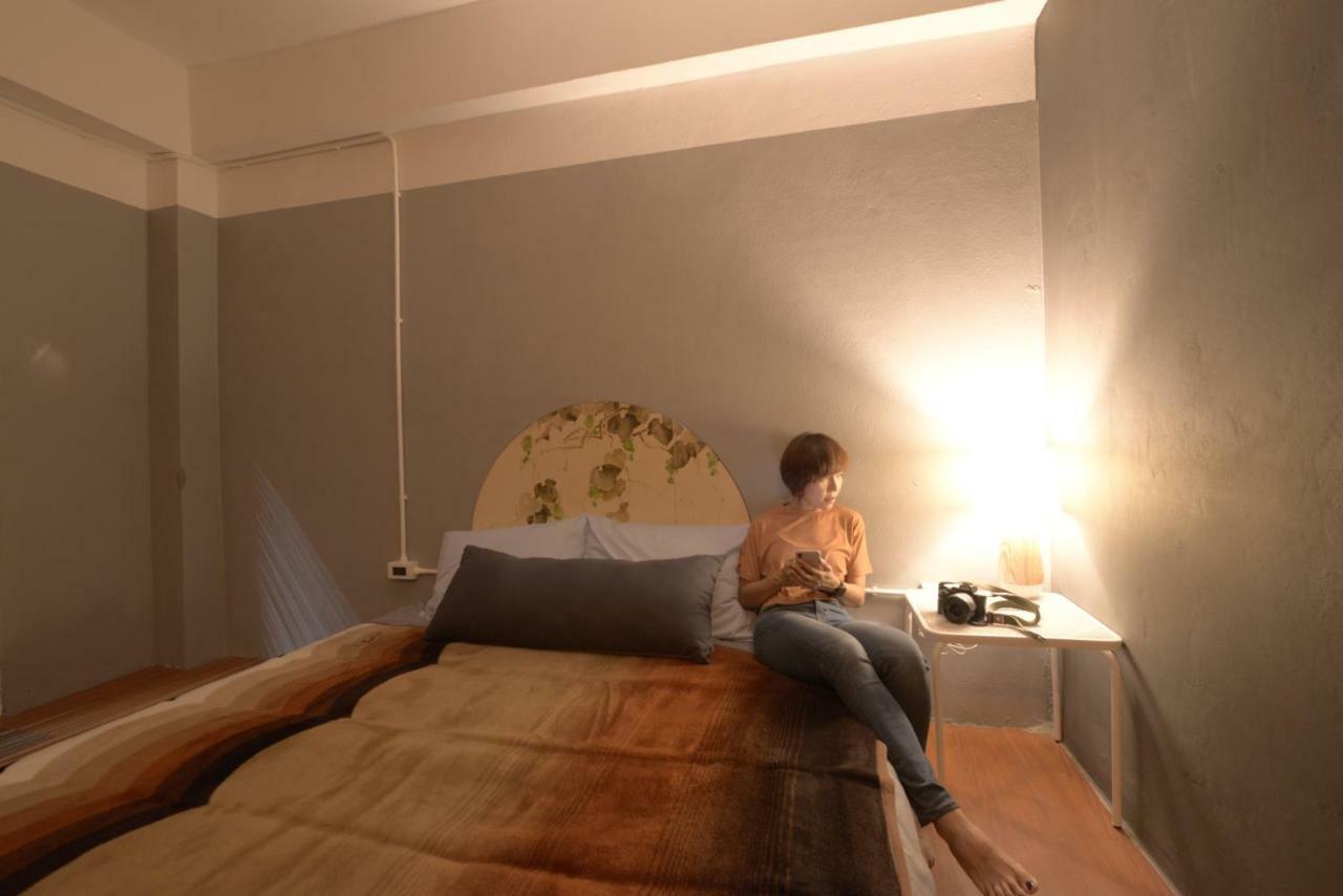 Soundsleep Hostel Чианграй Экстерьер фото