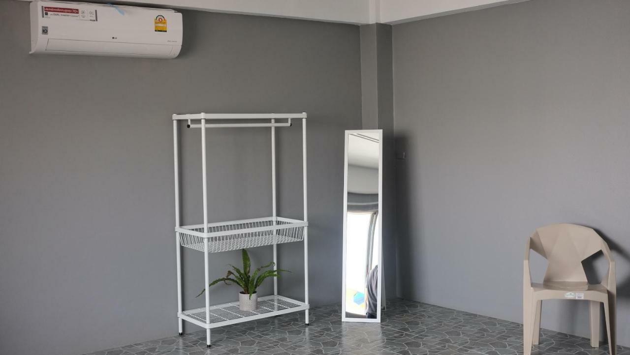 Soundsleep Hostel Чианграй Экстерьер фото